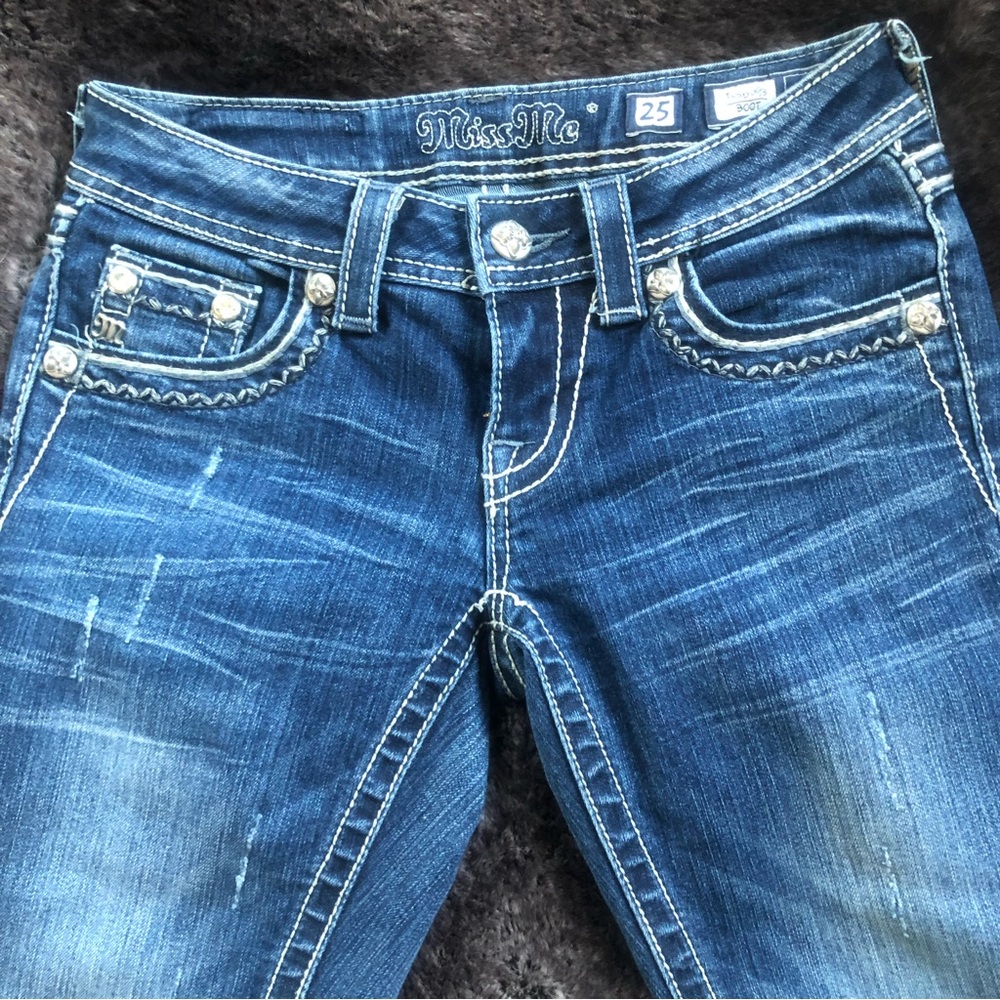 Miss Me Bootcut Jeans - Picture 10 of 11
